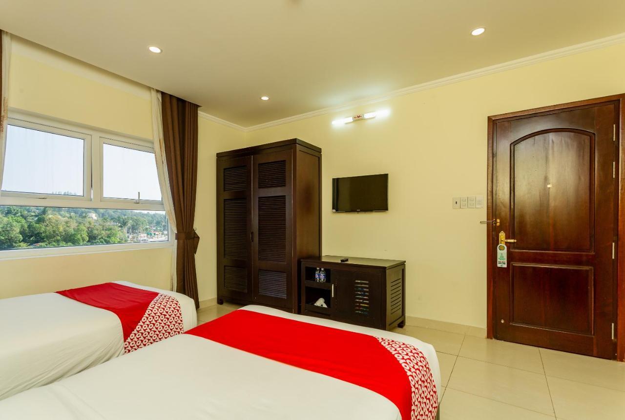 Truong Thinh Hotel Duong Dong Exterior foto