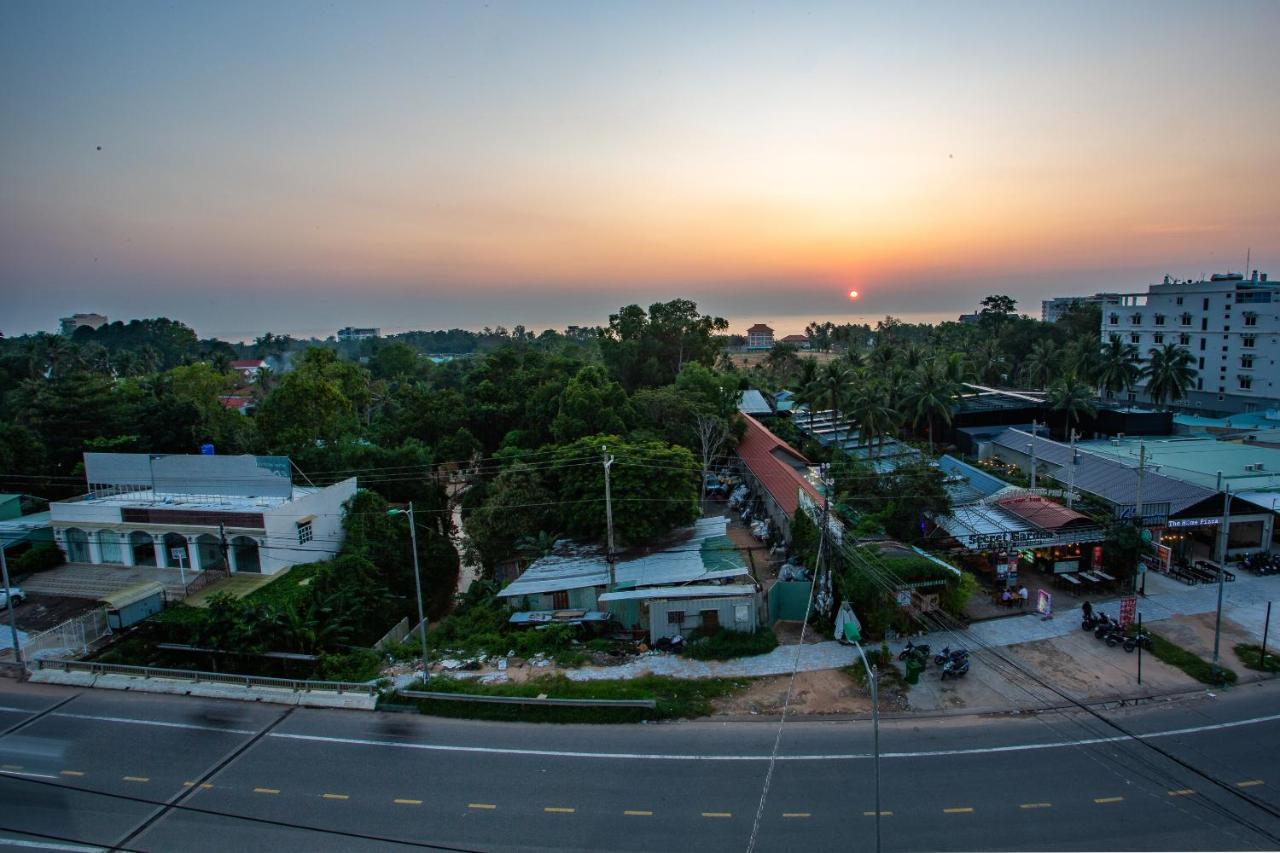 Truong Thinh Hotel Duong Dong Exterior foto