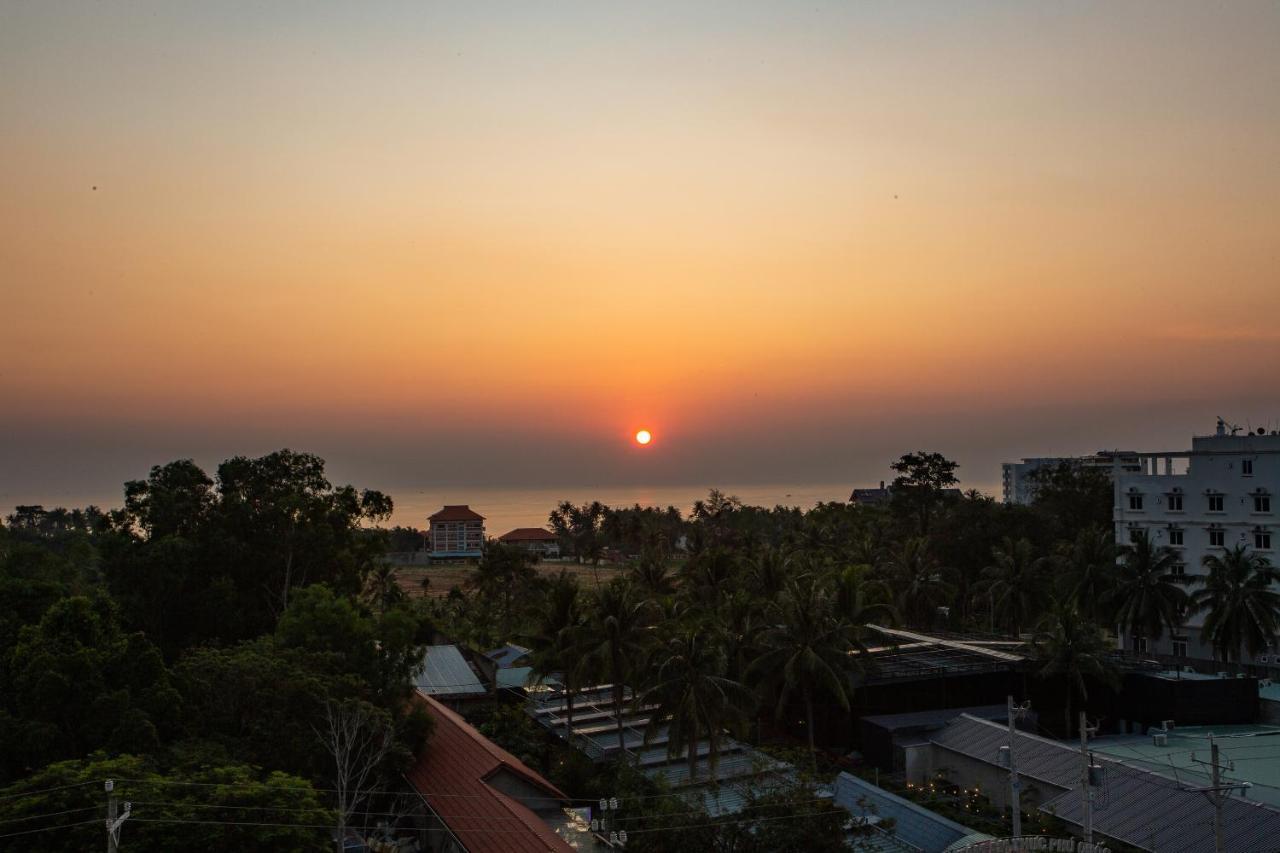 Truong Thinh Hotel Duong Dong Exterior foto